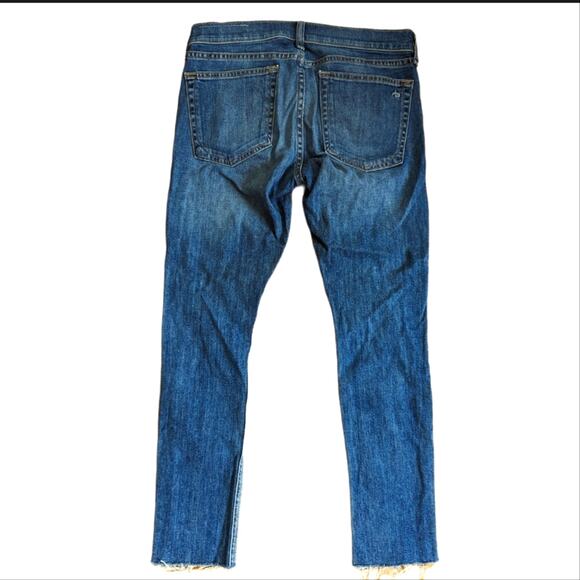 Rag & Bone Low Rise Medium Wash Distressed Raw Hem Cropped Dre Capri Jeans - Picture 2 of 5